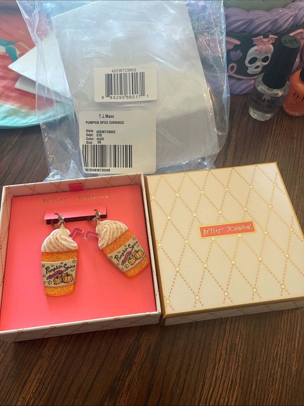 Betsey Johnson Orange & Cream Pumpkin Spice Cupcake Drop Earrings